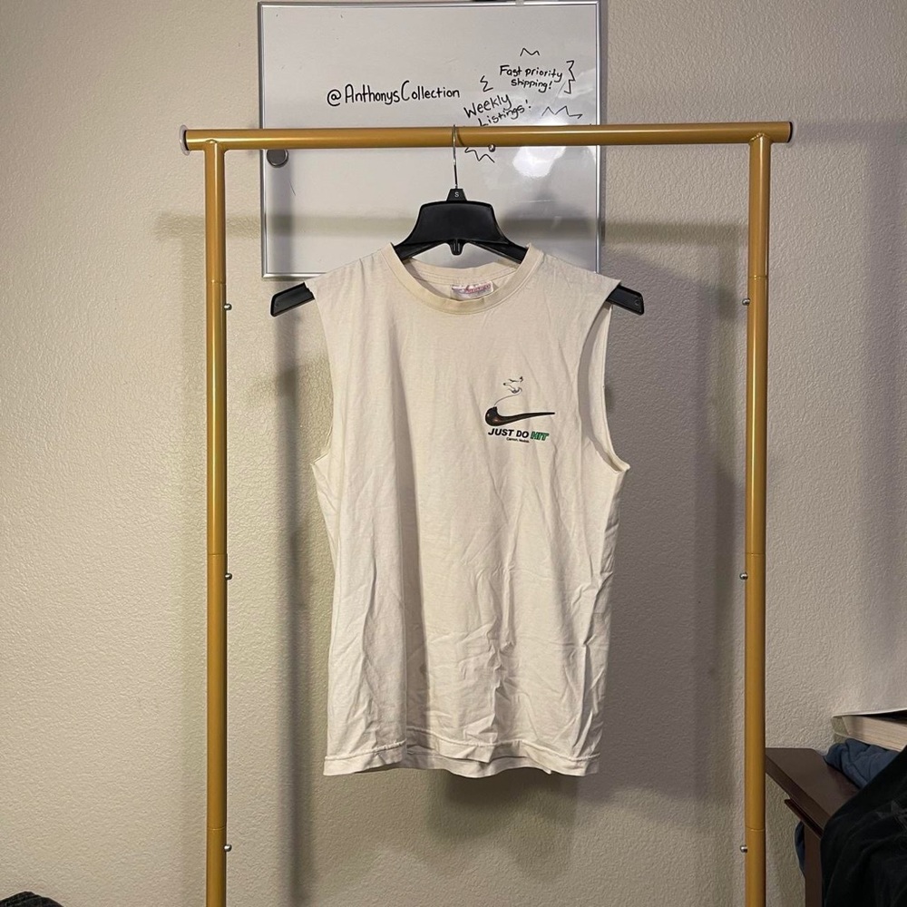 Just do hit sleeveless shirt